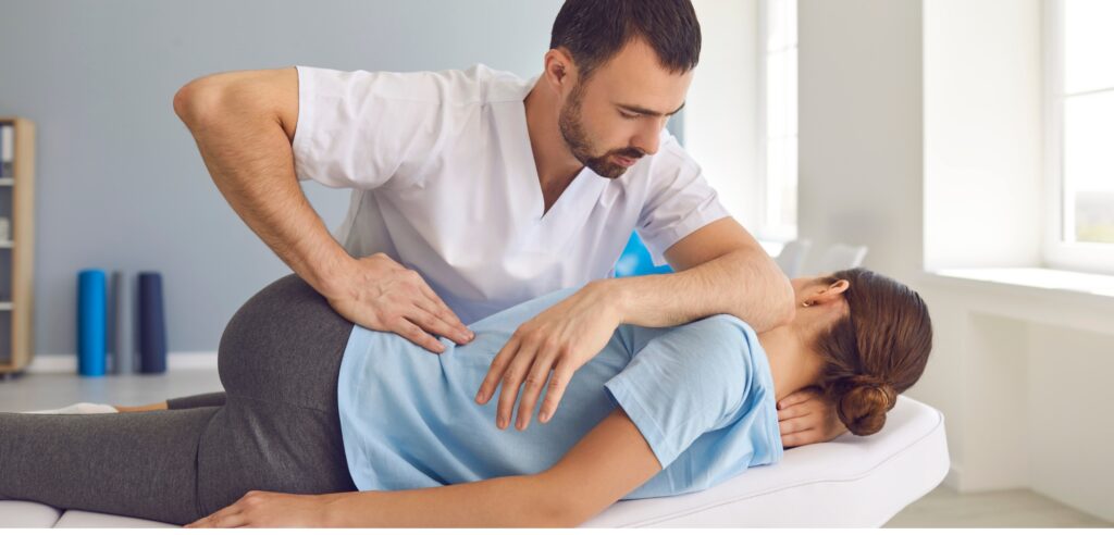 difference between physiotherapy and chiropractic